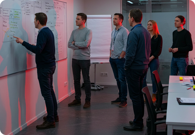 people in team meeting